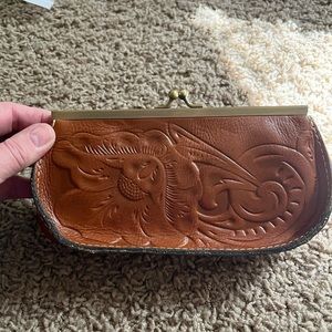 Patricia Nash kiss lock wallet